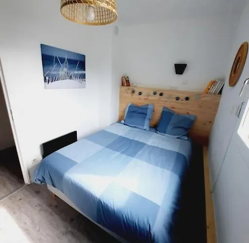 F3 60M2 Dans Residence, 2 Chambres, Garage